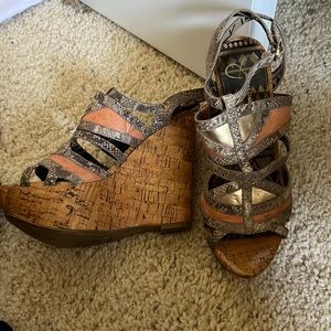 Jessica Simpson wedges